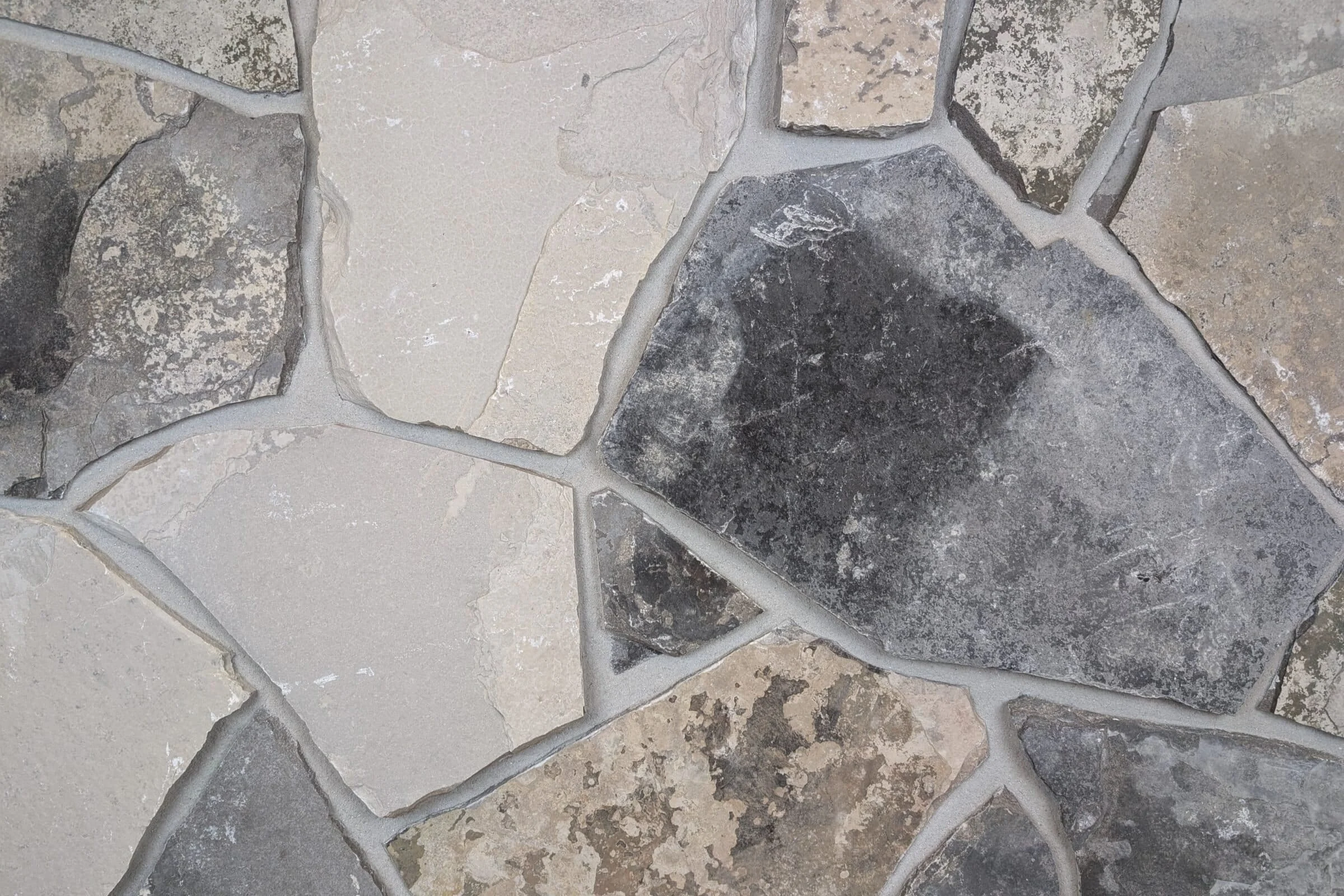 Scarsdale - Natural Thin Stone Veneer | Quarry Mill