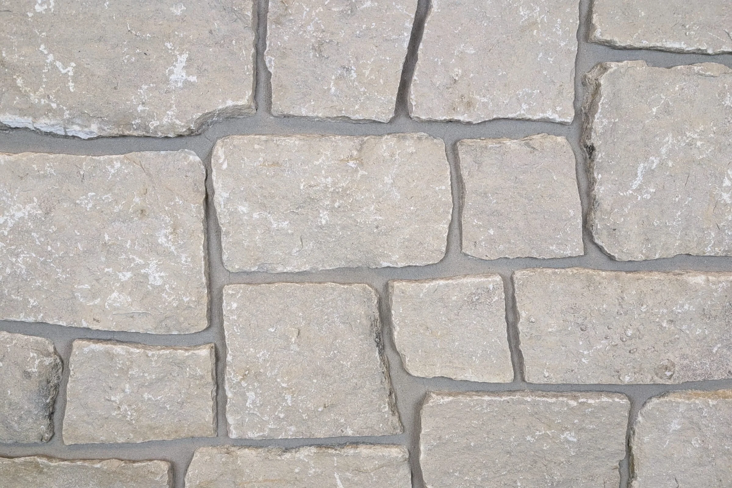 Zurich - Natural Thin Stone Veneer | Quarry Mill