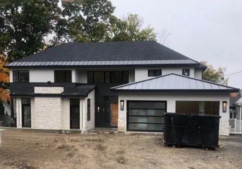 Montreux White Dimensional Natural Stone Veneer Exterior Installation