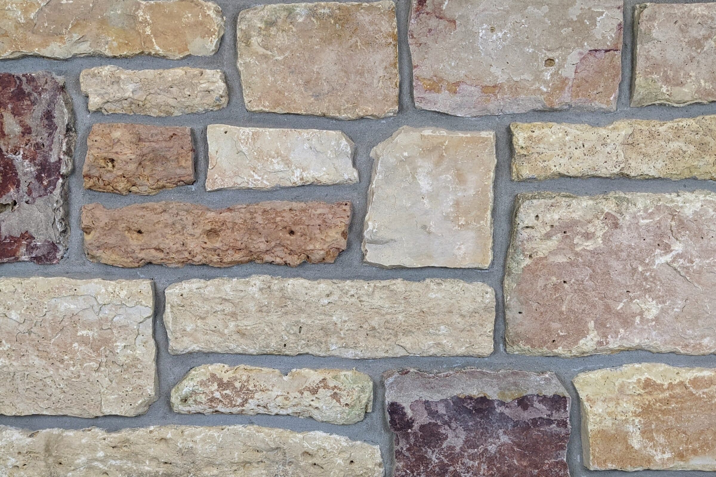 Ephraim Premium Weathered Edge Limestone Natural Thin Veneer