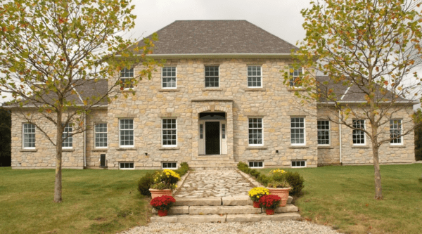 Tropea and Tumbled Castle Ridge Real Thin Stone Veneer Custom Blend Exterior