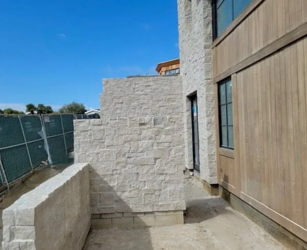 Zurich Natural Thin Stone Veneer with Tight Mortar Joint