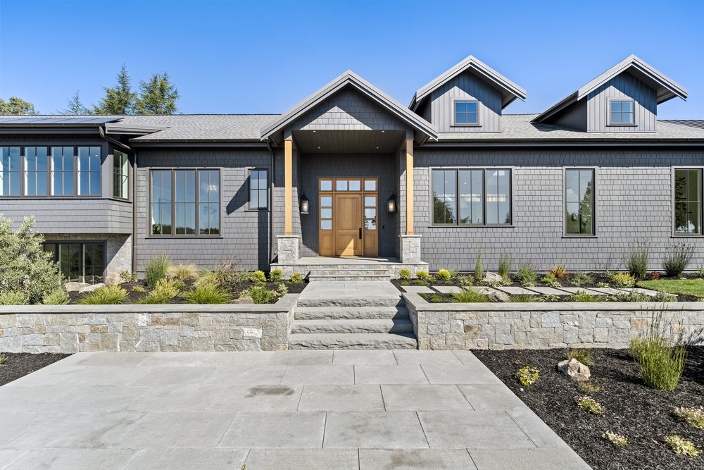 Plymouth Natural Stone Veneer Exterior and Retaining Wall