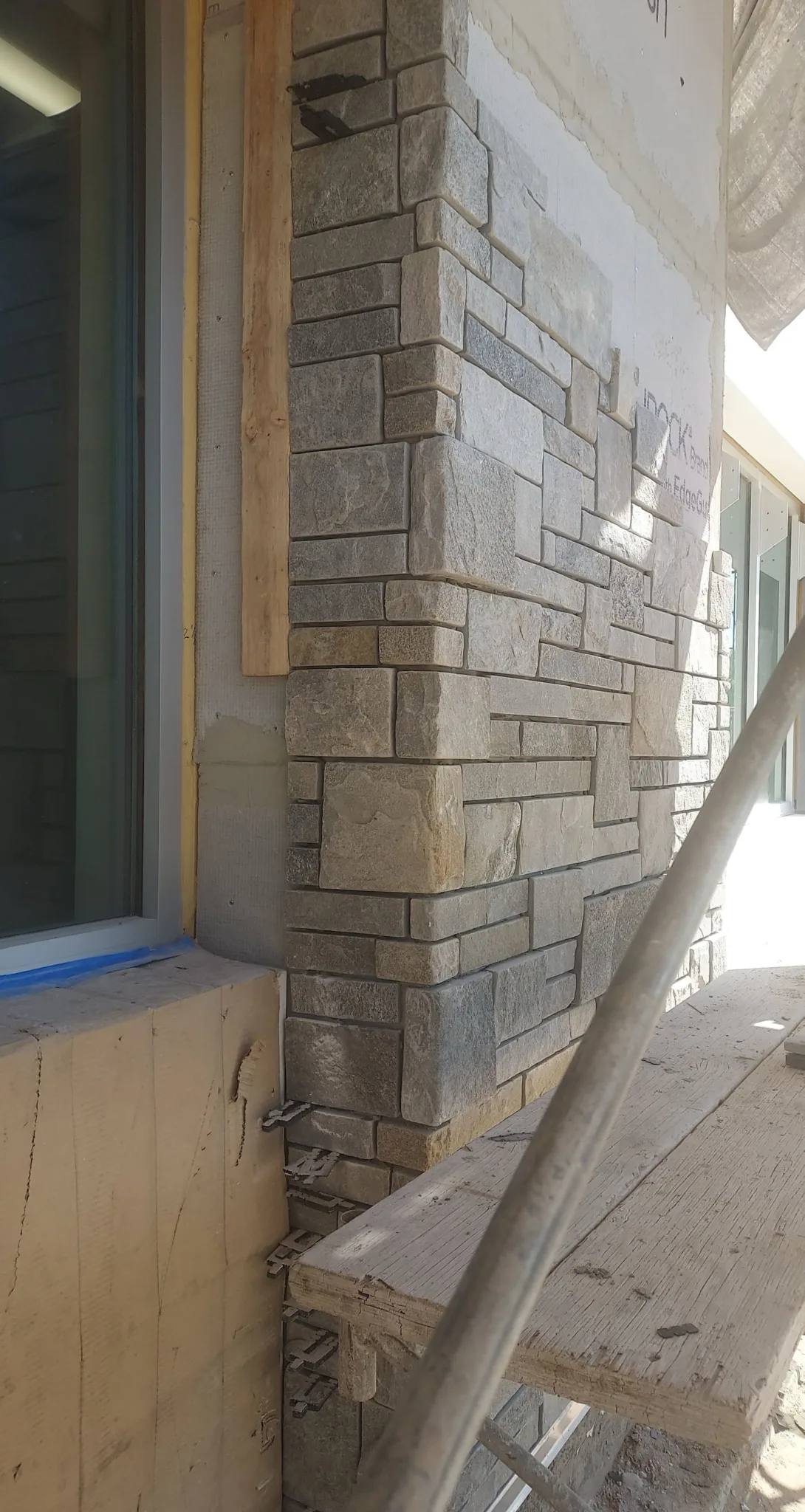 Rushmore Natural Stone Veneer Installation