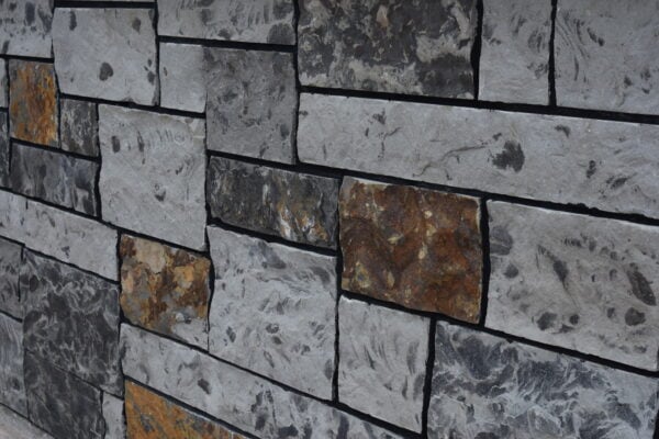 Buckingham Custom Brown Natural Stone Veneer with Black Mortar