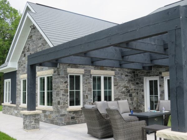 Pembroke Natural Thin Stone Veneer with Sawed Ends Patio