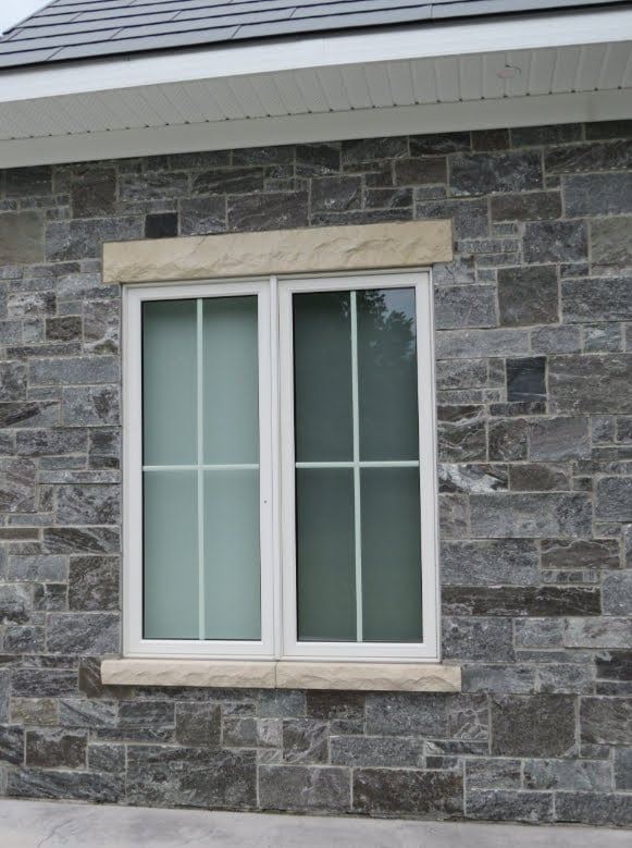 Pembroke Natural Thin Stone Veneer with Sawed Ends Window