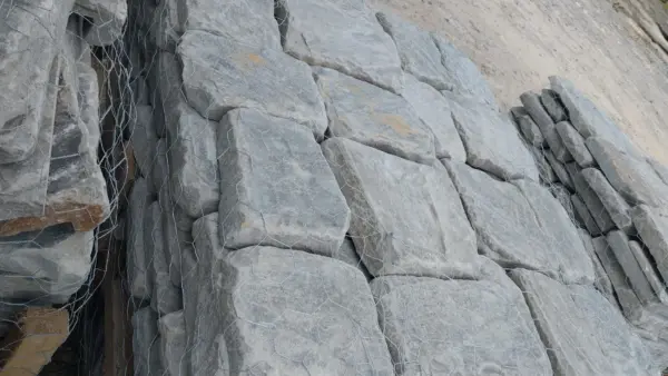Biscayne Real Thin Stone Veneer Pallets