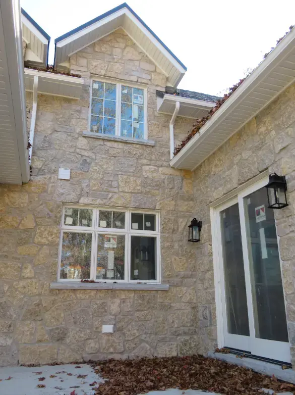 Chateau Real Thin Stone Veneer Exterior Siding
