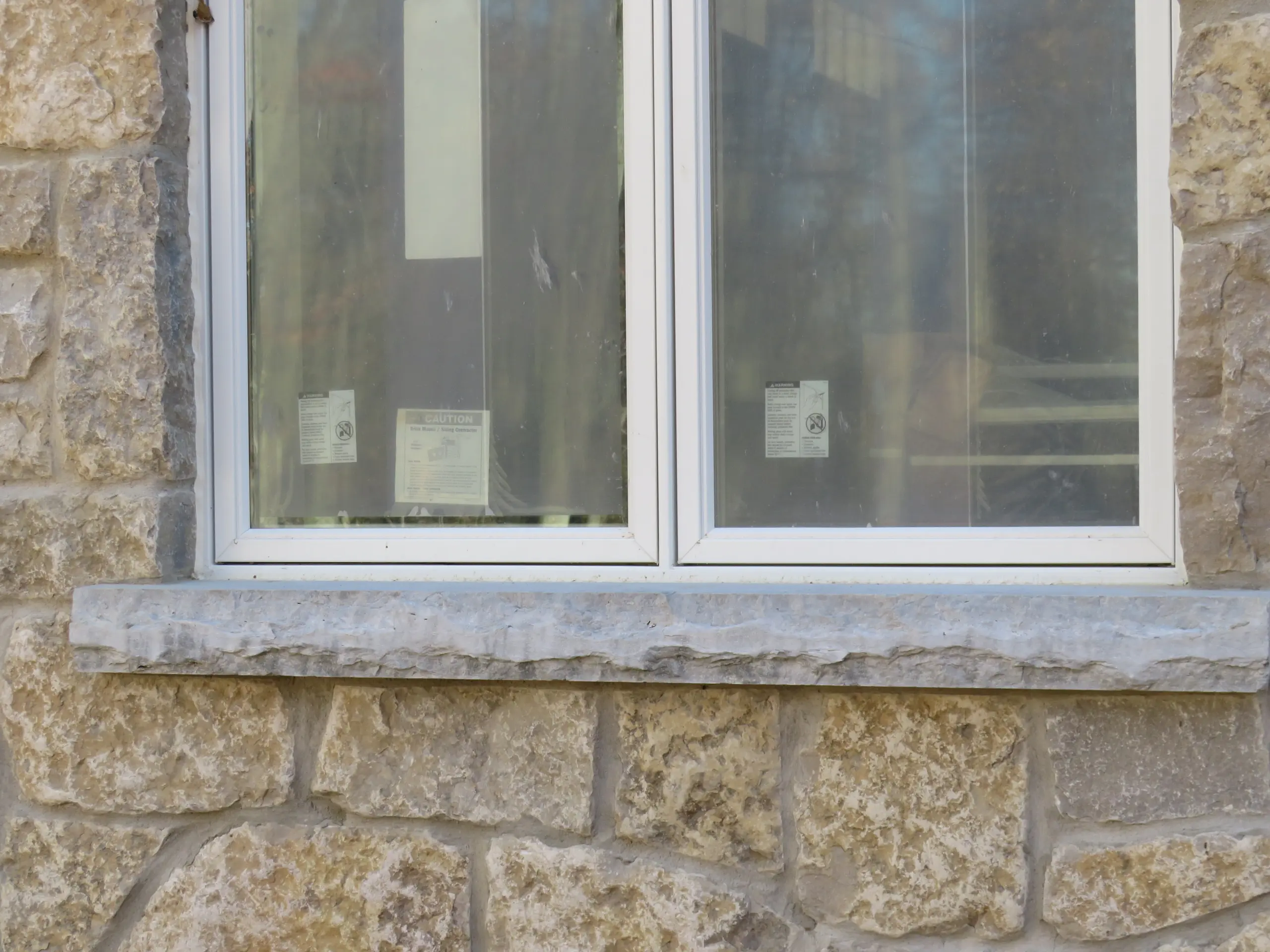 Chateau Real Thin Veneer Window