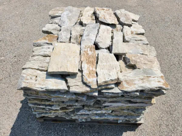 Door County Fieldstone Real Thin Veneer Flats Pallet
