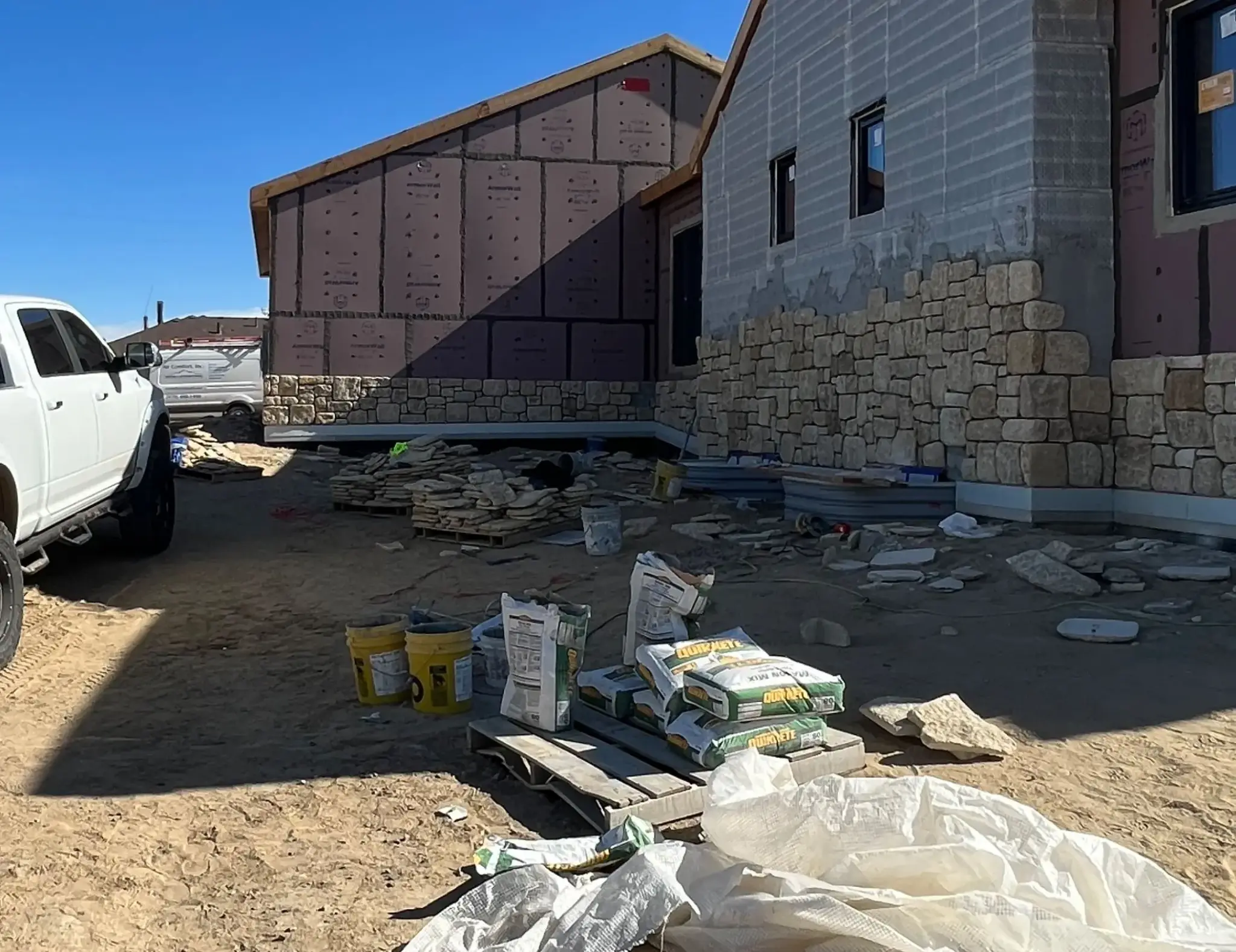 Winfield Real Stone Veneer Installation with Pallets