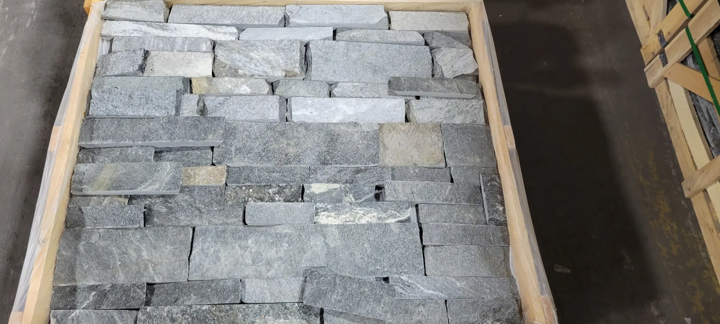 Chelsea Real Thin Stone Veneer Flats Pallet