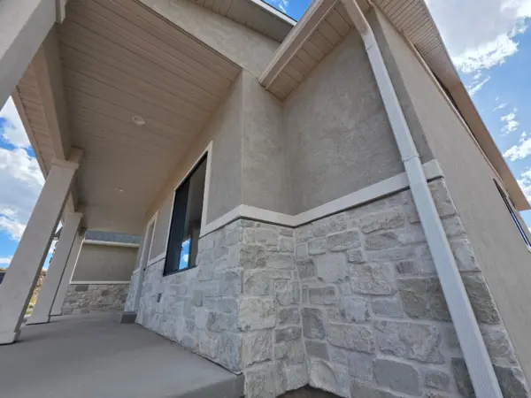 Crupet Natural Stone Veneer Wainscoting Close Up