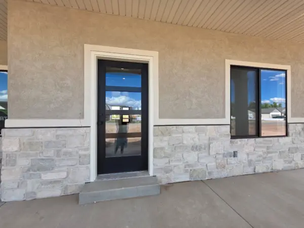 Crupet Real Thin Stone Veneer Front Covered Porch Wainscoting