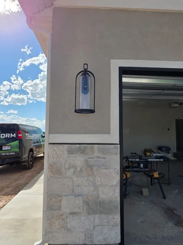 Crupet Real Thin Stone Veneer Garage Wainscoting