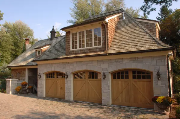 Florence Real Thin Stone Veneer Garage