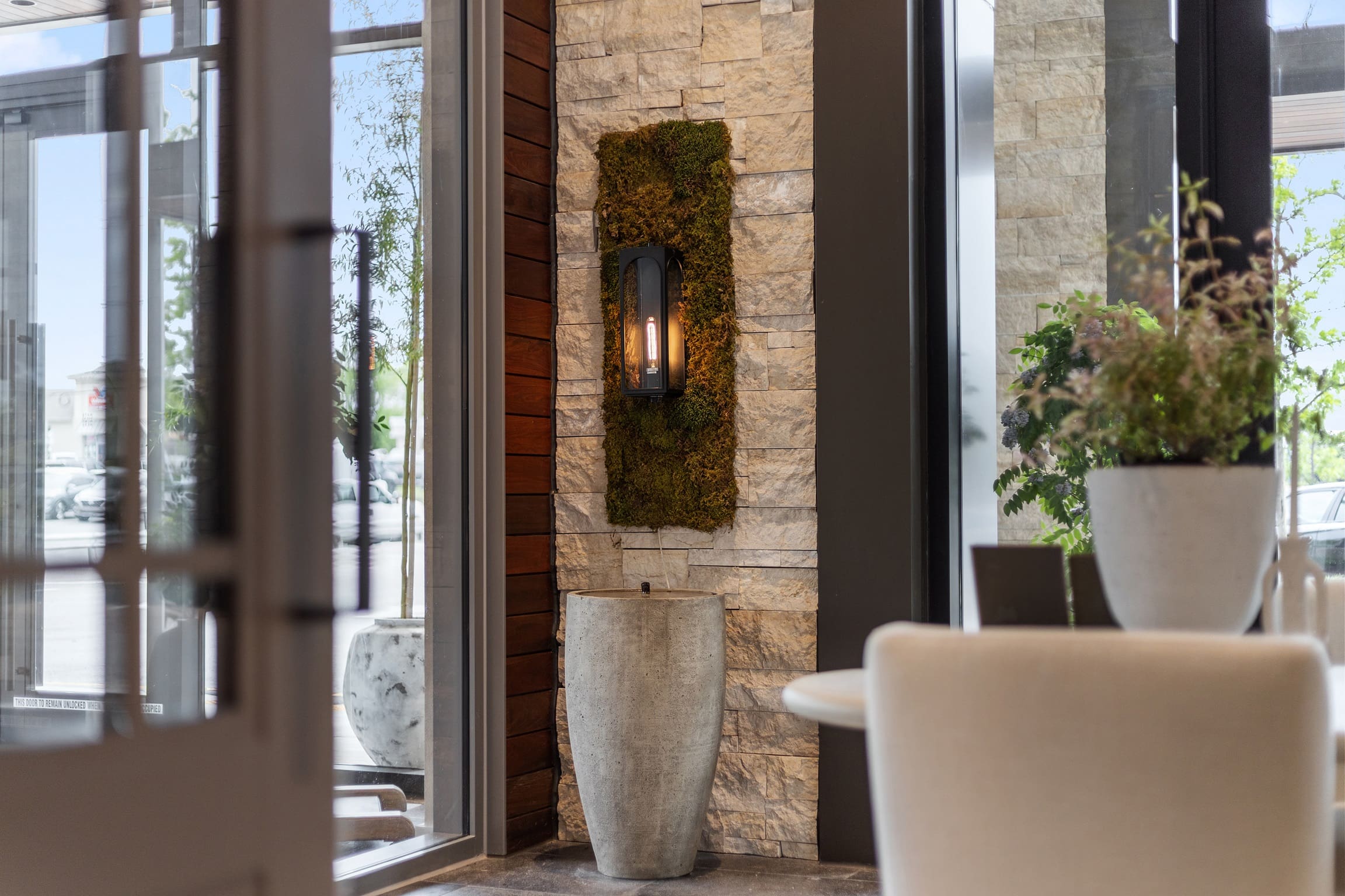 Nob Hill Natural Thin Stone Veneer Accent Wall