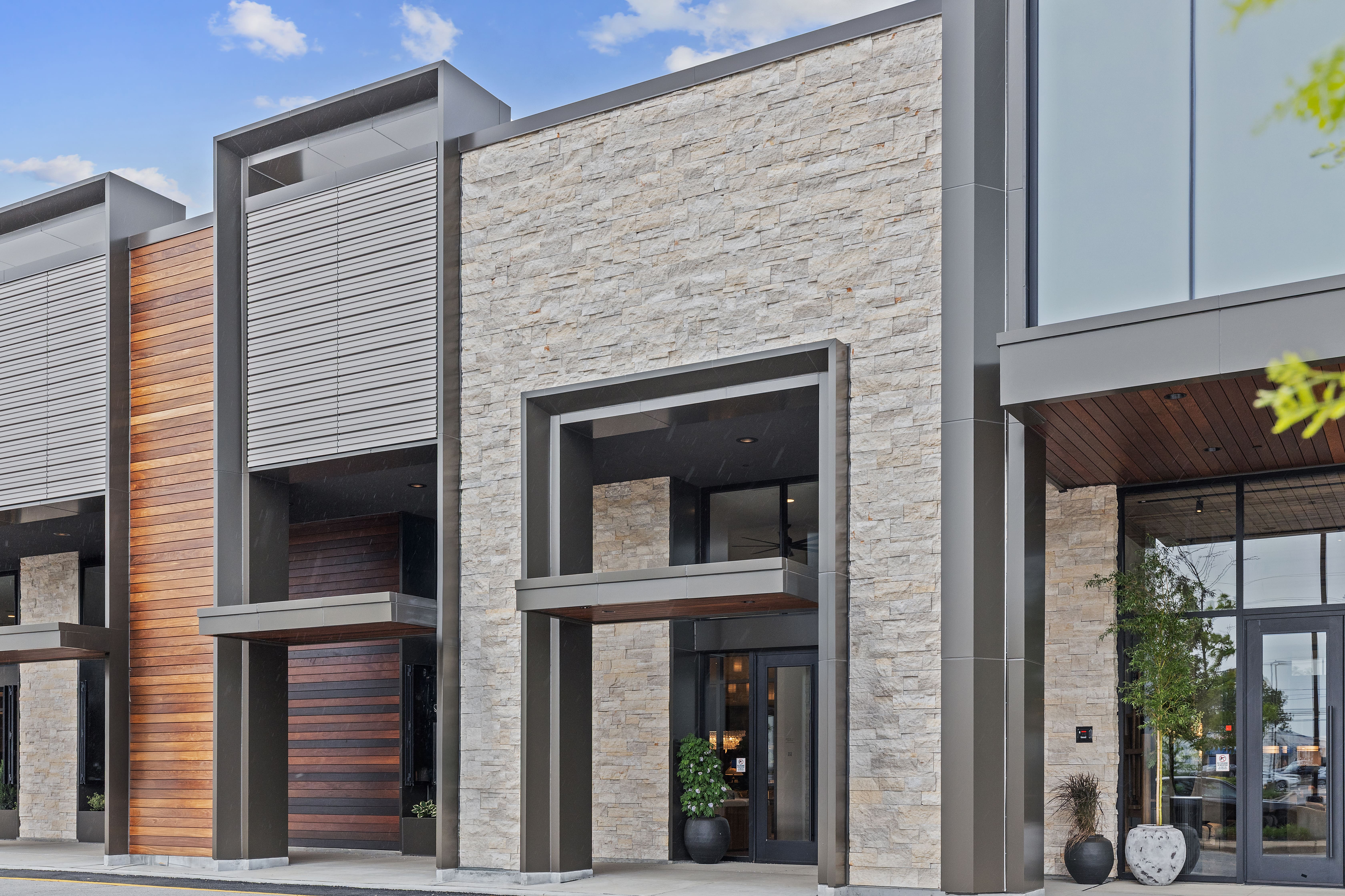 Nob Hill Real Thin Stone Veneer Commercial Exterior