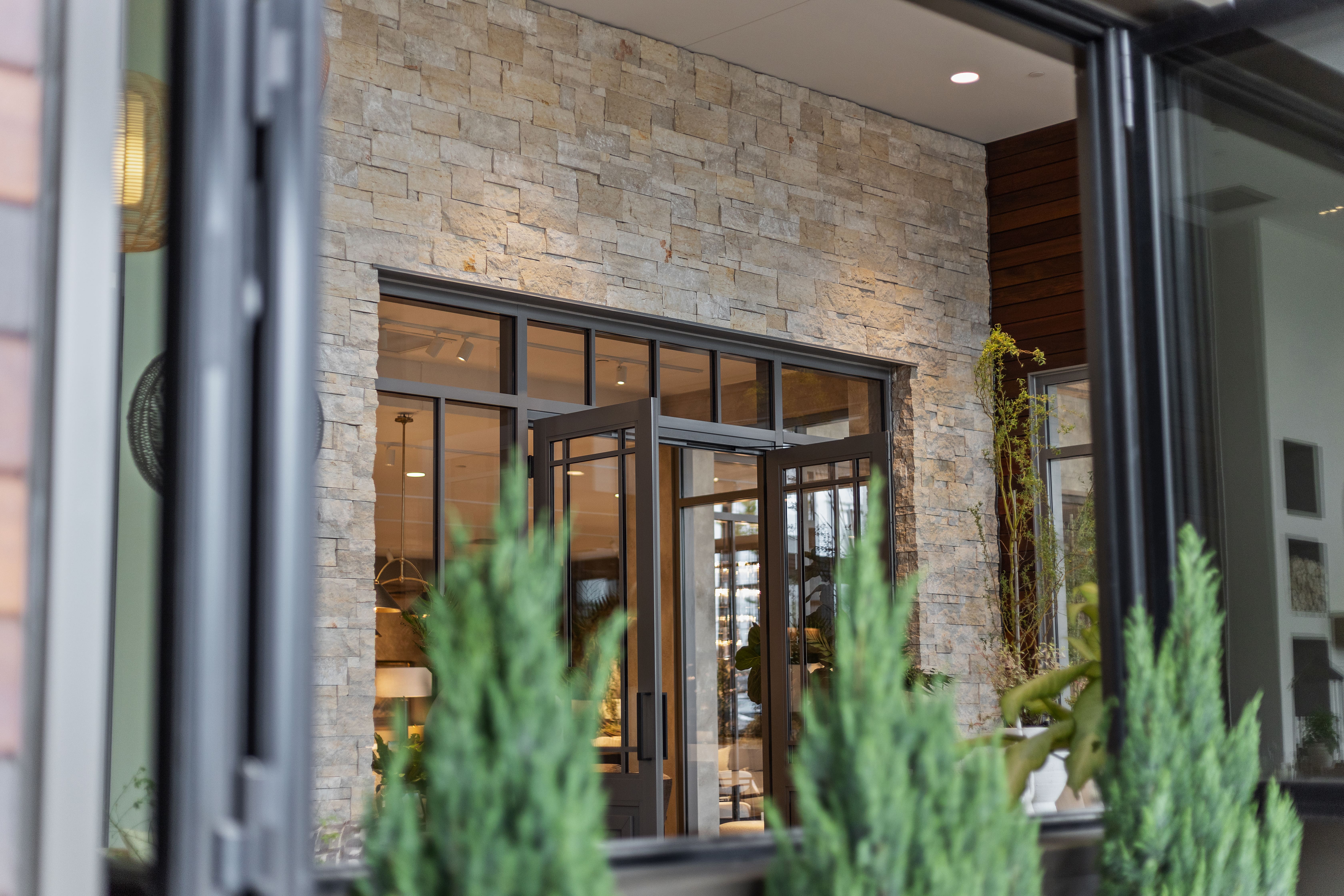 Nob Hill Real Thin Stone Veneer Interior Front Entrance