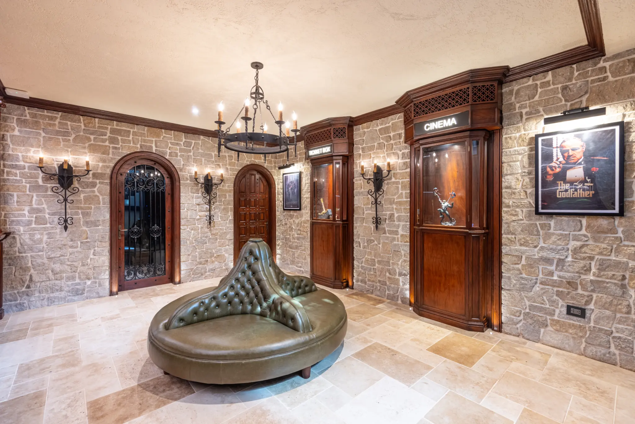 Tuscan Antique Real Thin Stone Veneer Interior Walls