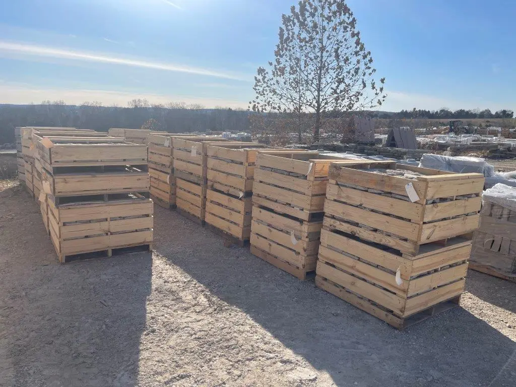 Tuscan Antique Real Thin Stone Veneer Pallets