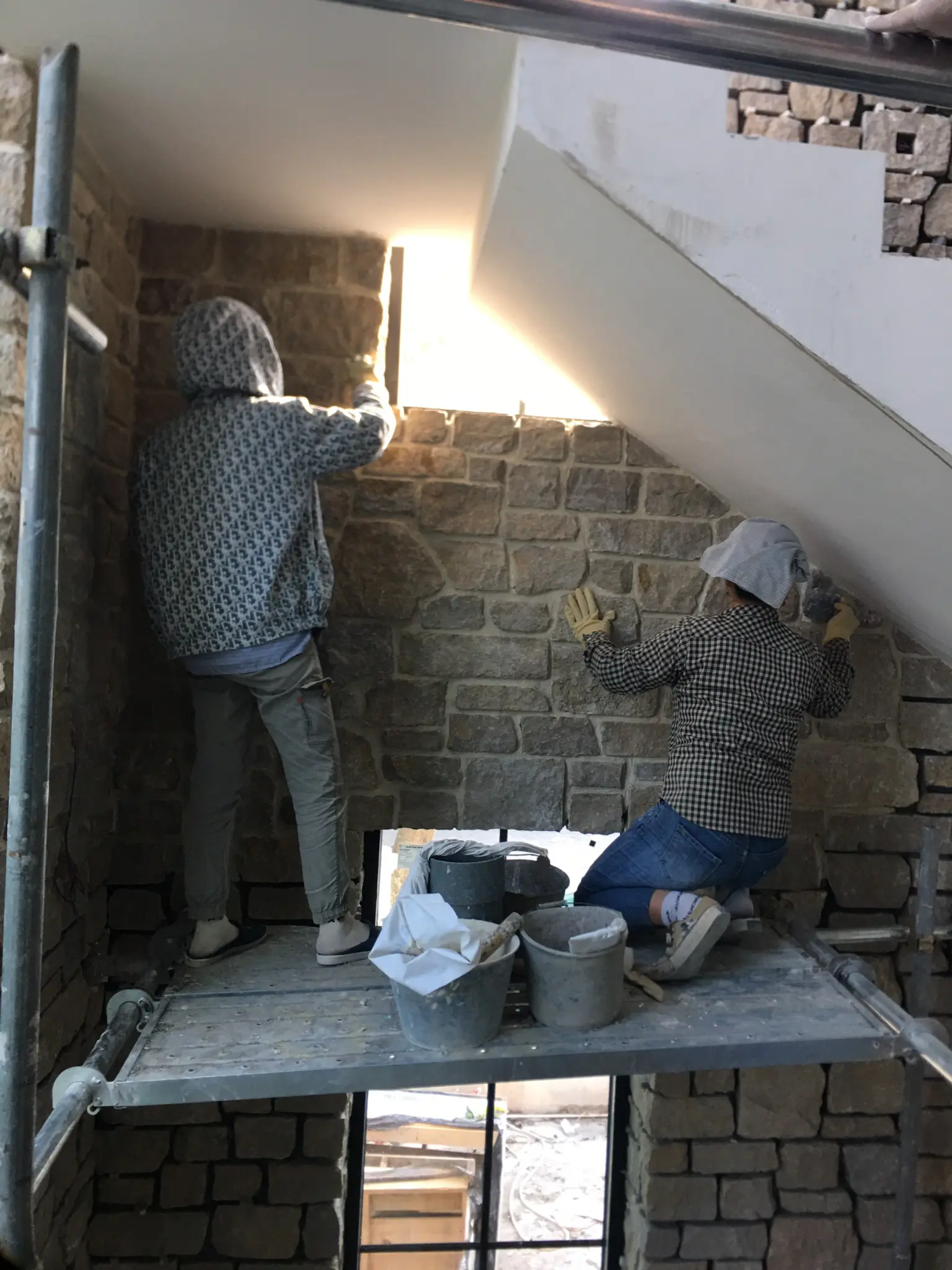 Tuscan Antique Real Thin Stone Veneer Wall Install