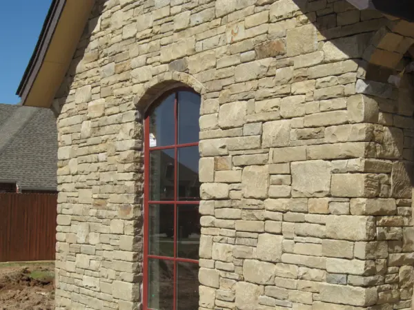 Venetian Real Thin Stone Veneer Drystack Exterior