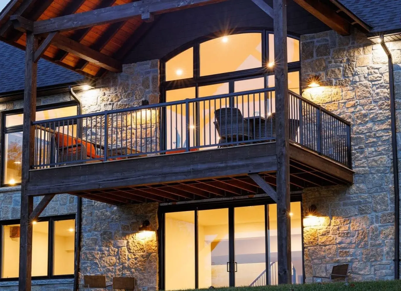 Chateau Natural Thin Stone Veneer Lake House Close Up