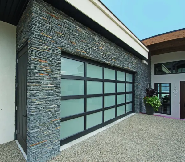 Cold Spring Natural Thin Veneer Garage