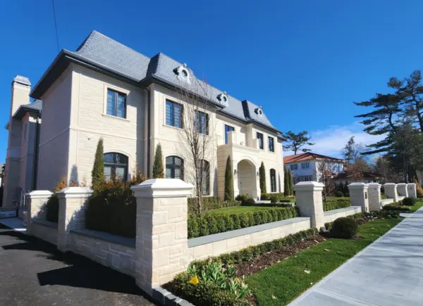 Custom Buff Snowcap Natural Thin Stone Veneer Exterior