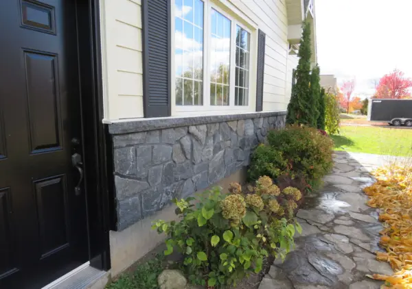 Dublin Real Stone Veneer Custom Mosaic Style with Black Mortar Wainscoting