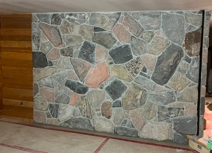 Grand Rapids Real Stone Veneer Interior Wall