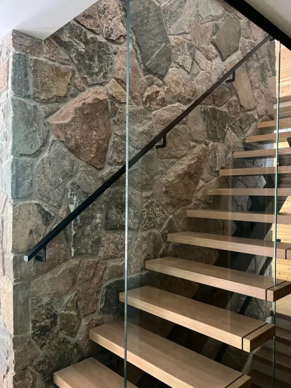 Grand Rapids Real Stone Veneer Stairwell
