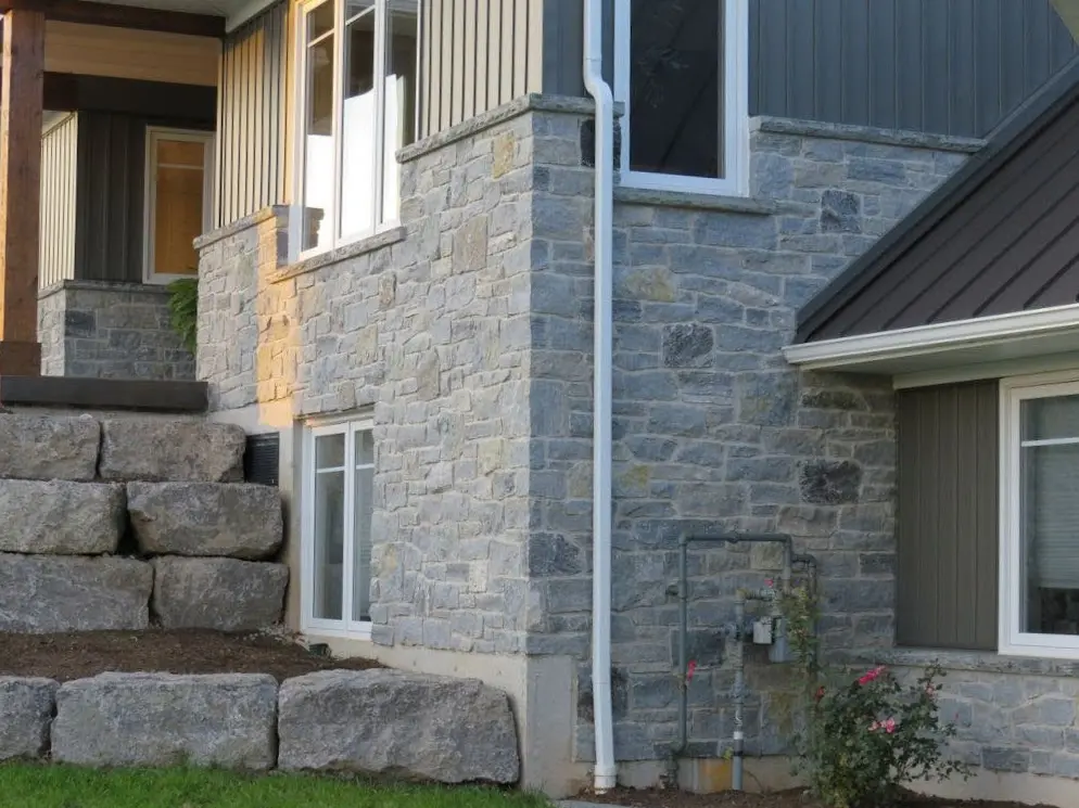 Larchmont, Monroe and Castle Ridge Real Stone Veneer Blend Exterior Siding