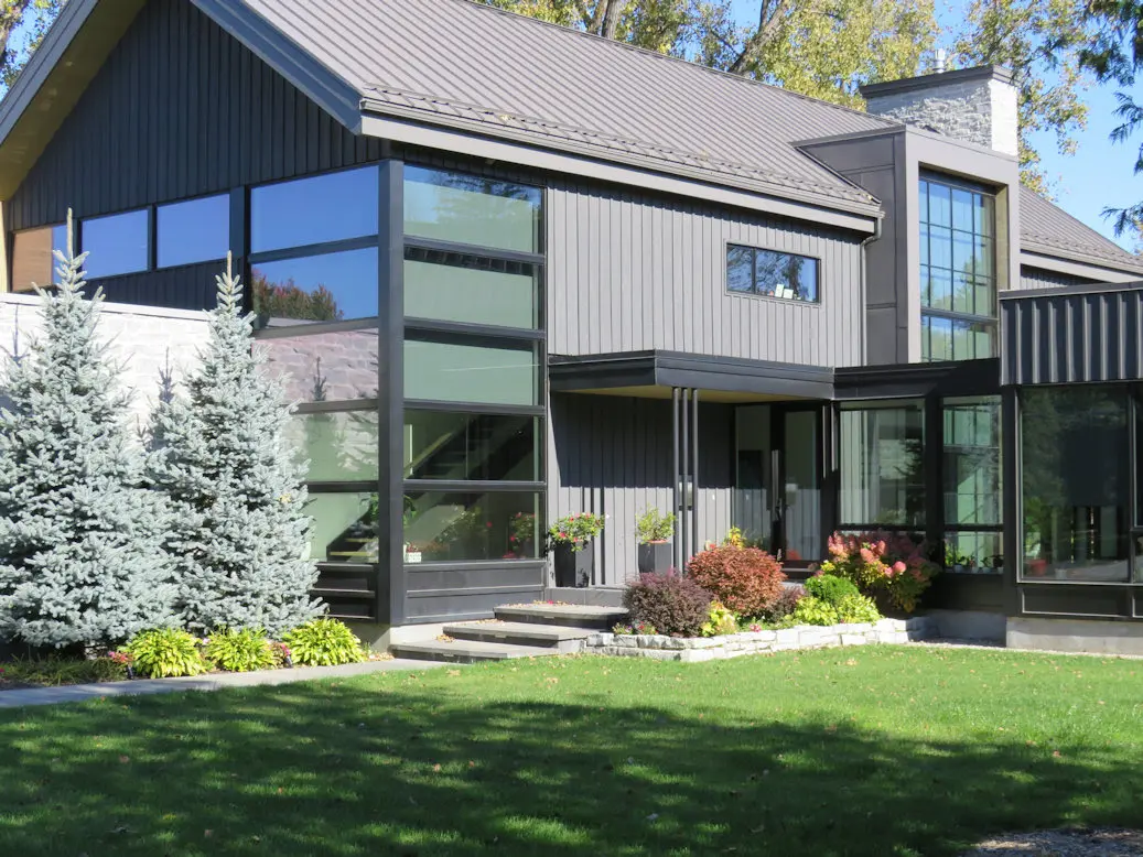 Larchmont Natural Thin Stone Veneer Modern Exterior Siding