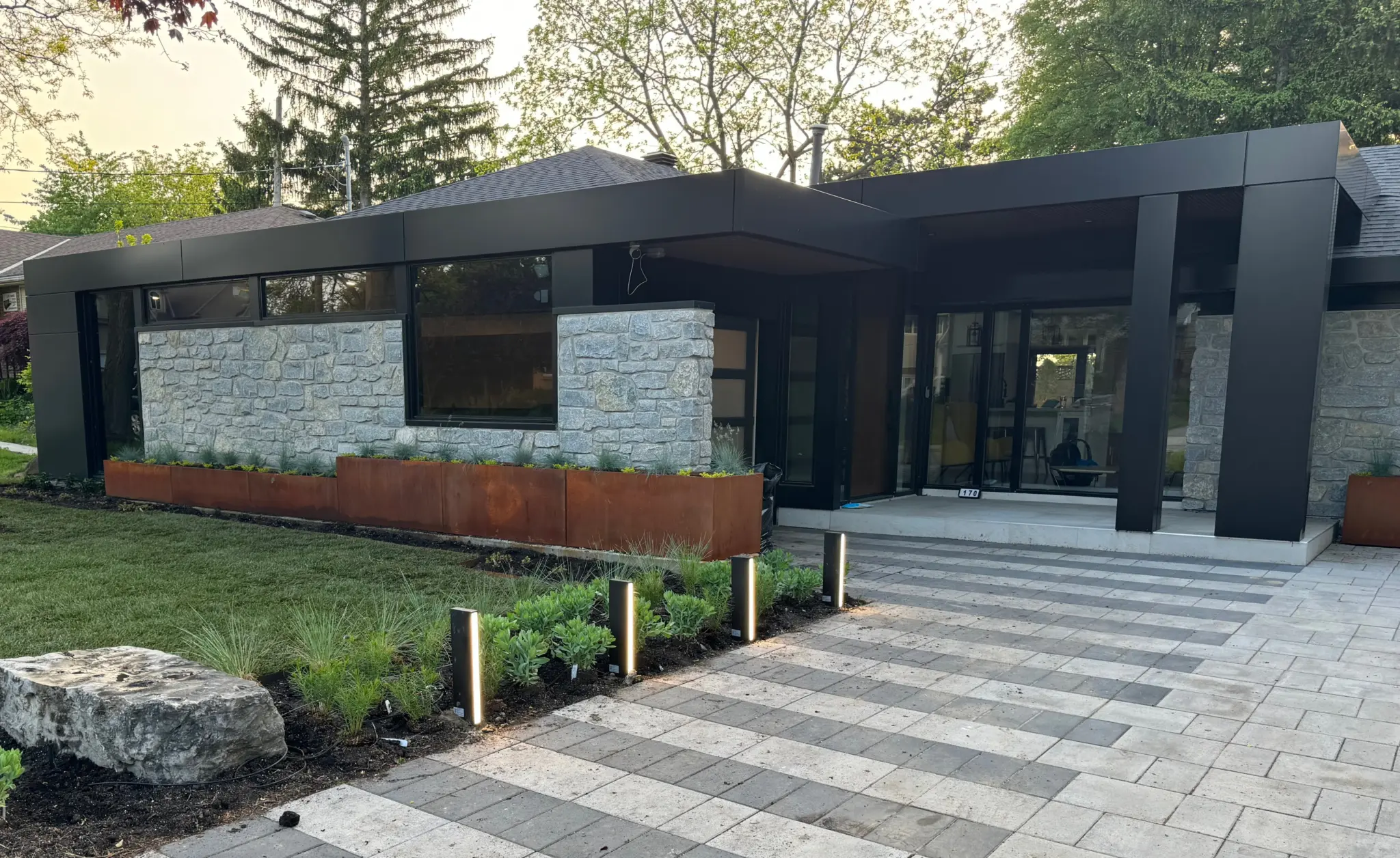 Nottingham Natural Stone Veneer Modern Exterior