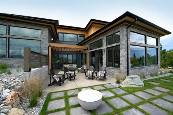 Stonington Real Thin Stone Veneer Outdoor Living