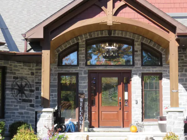 Timmins Natural Stone Veneer with Irregular Pieces Front Entrance