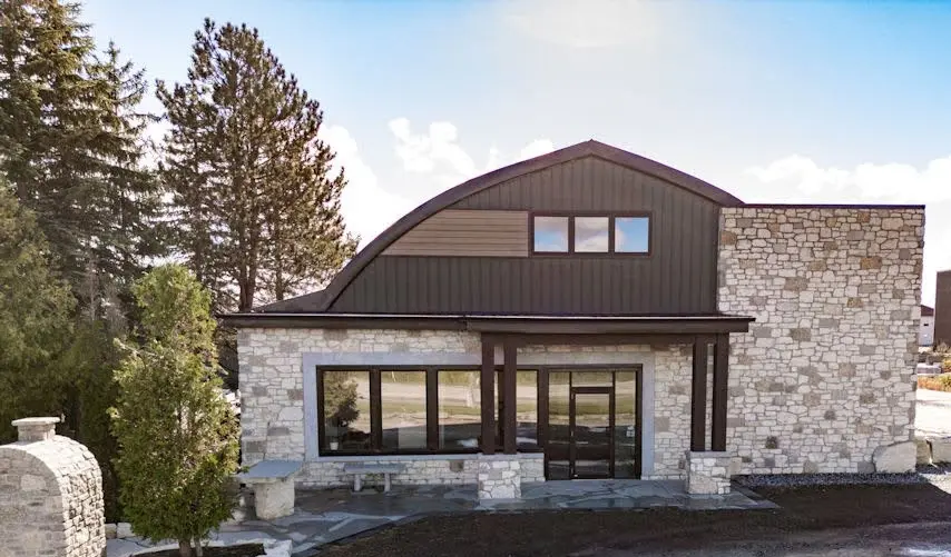 Door County Fieldstone Custom Blend Natural Stone Veneer Commercial Exterior Siding