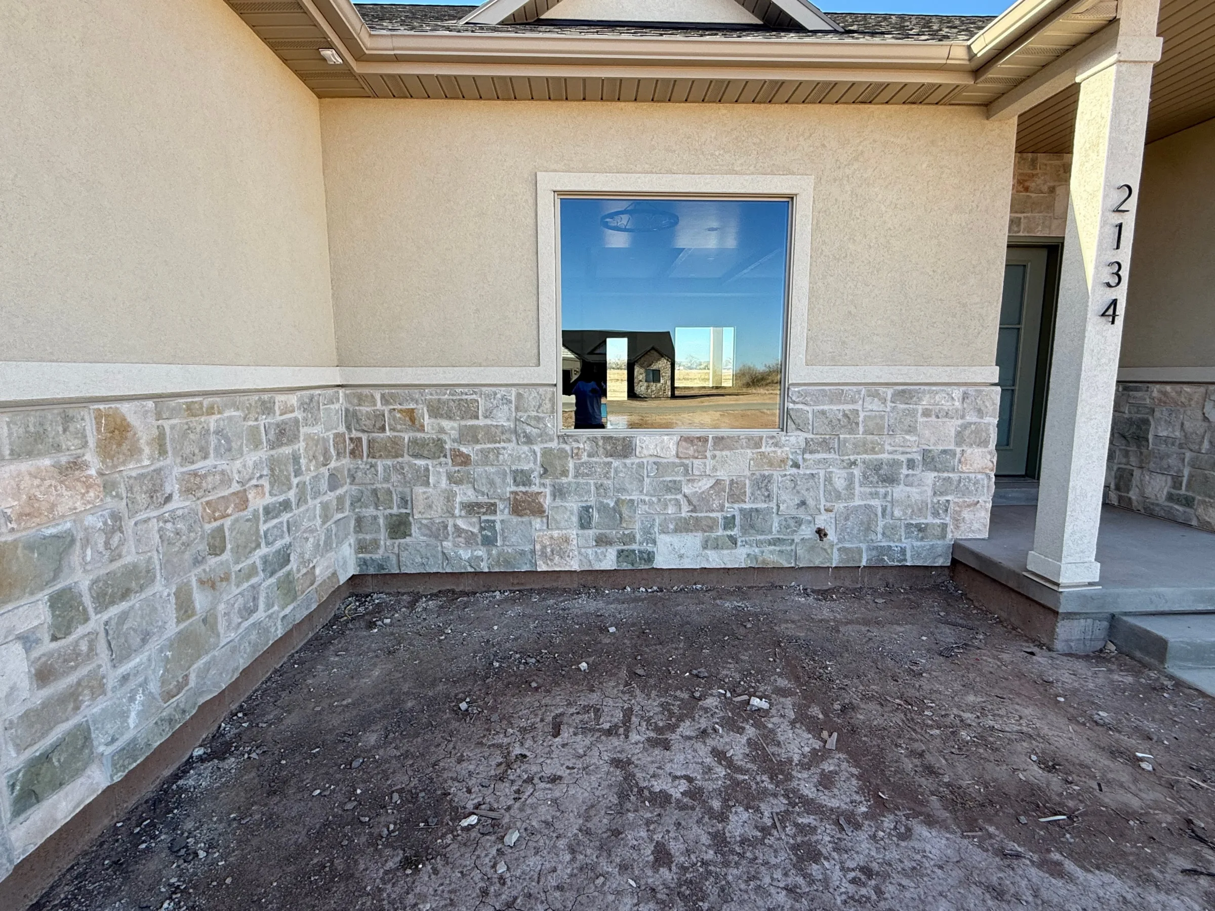 Emerald Bay Real Thin Stone Veneer Wainscoting Install