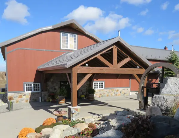 Grand Rapids Custom Color Natural Thin Stone Veneer Commercial Barn Exterior