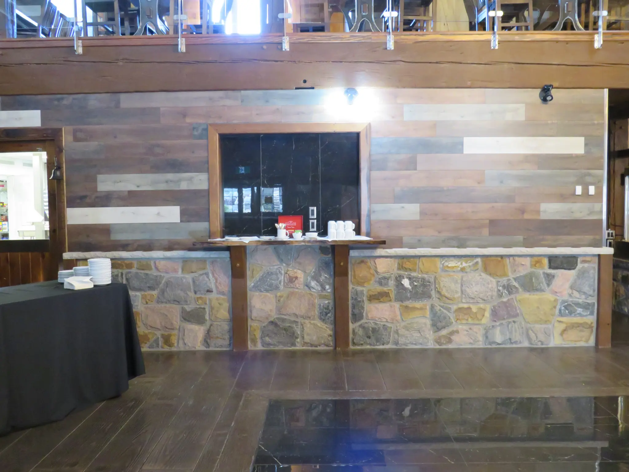 Grand Rapids Custom Color Real Thin Stone Veneer Bar