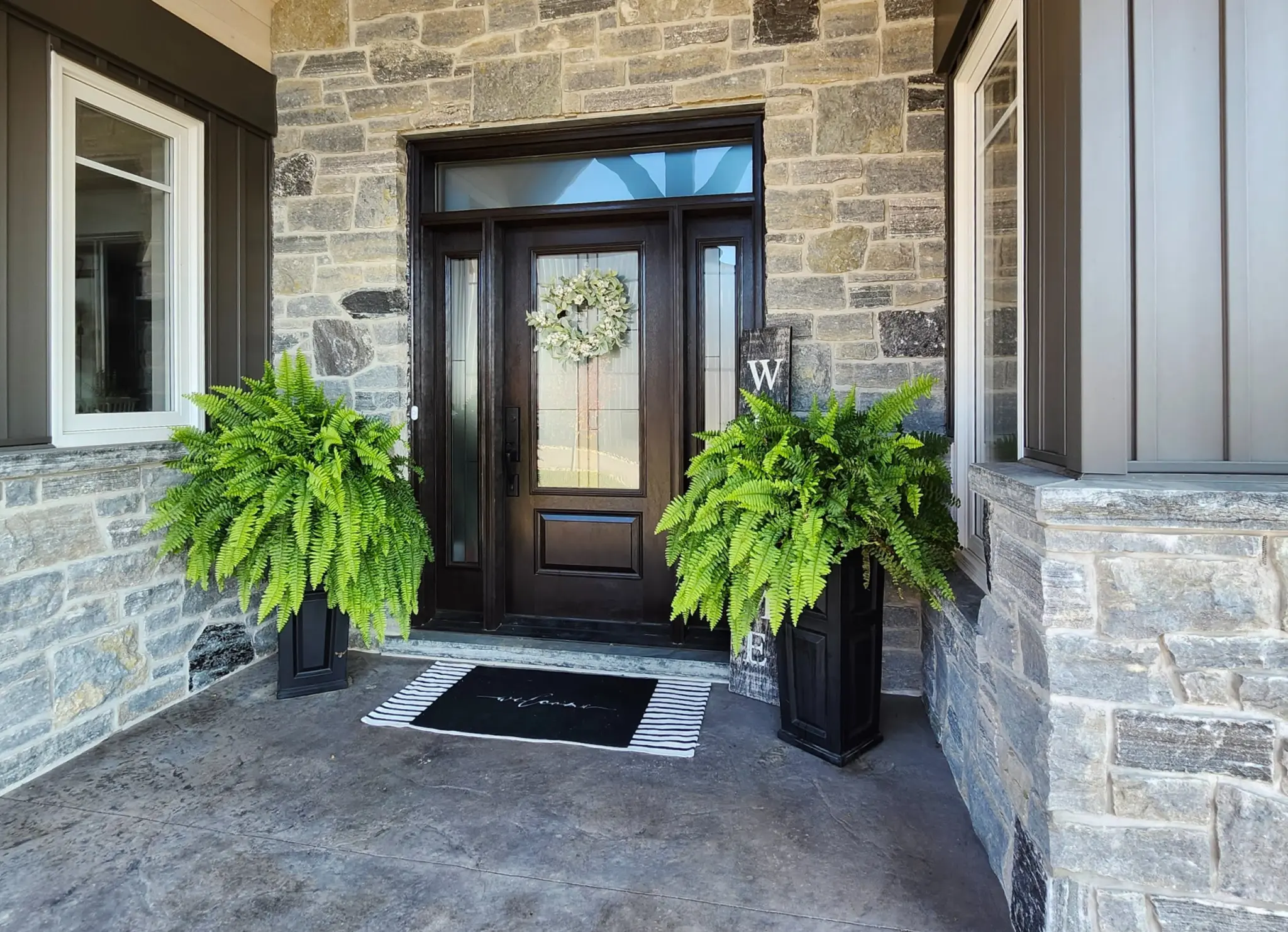 Logan Real Thin Stone Veneer Front Entrance and Wainscoting