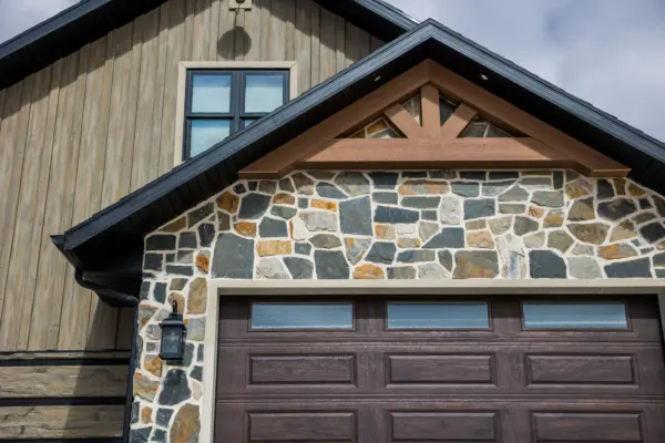 Newport Mosaic Real Thin Stone Veneer Garage Close Up