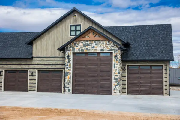 Newport Natural Thin Stone Veneer Garage