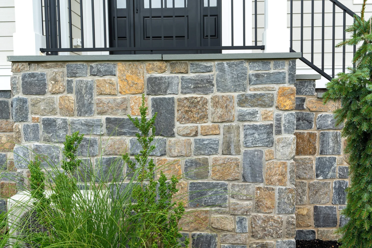 Jamestown Natural Thin Stone Veneer Stairwell Close Up