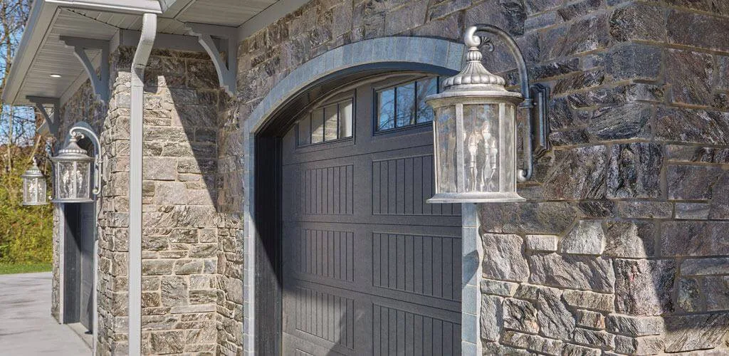 Moonlight Real Thin Stone Veneer Garage