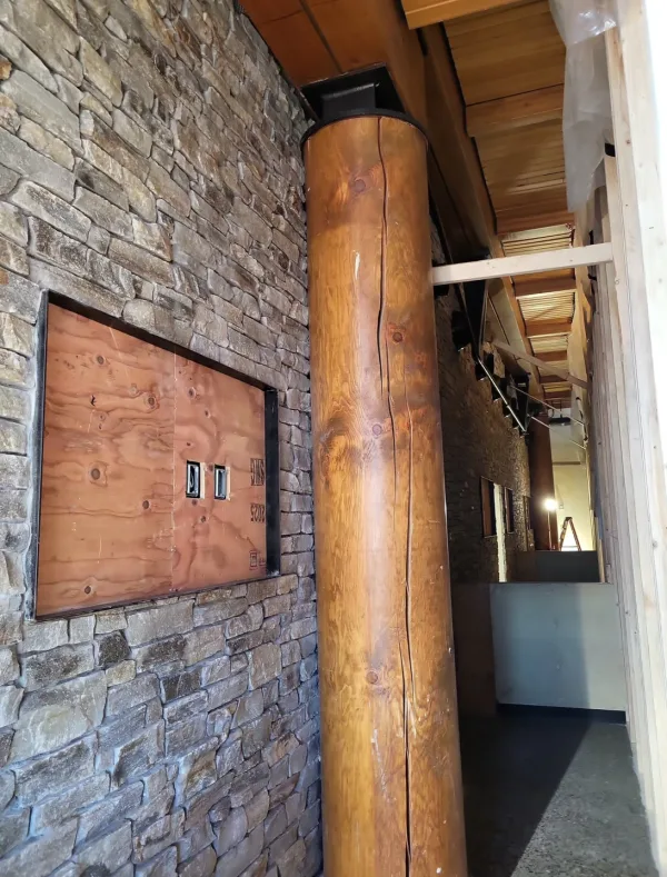 Ottawa Natural Stone Veneer Commercial Interior Installation