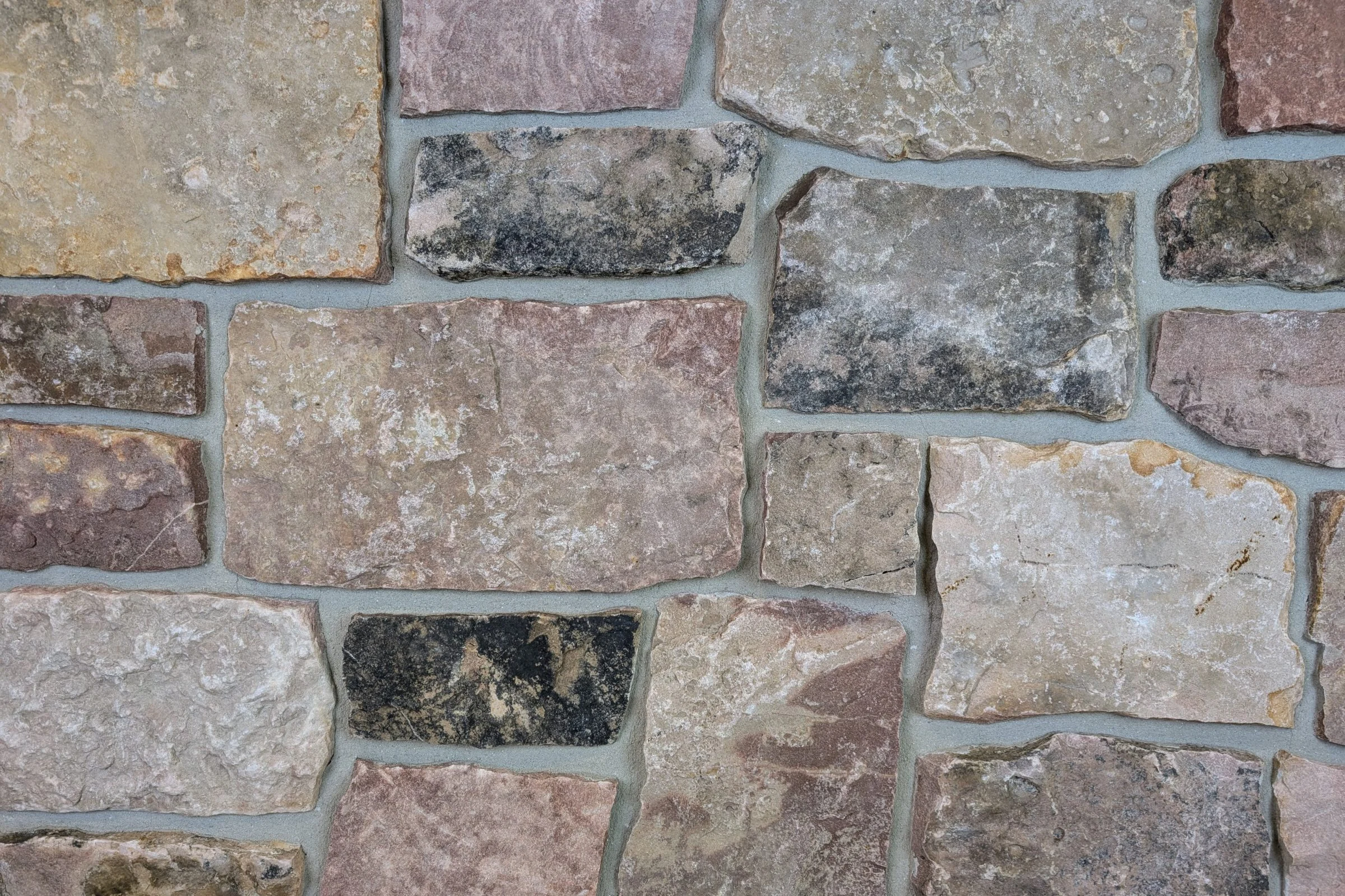 Tyrian Unique Purple Castle Rock Natural Thin Stone Veneer